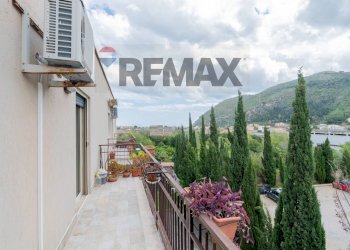 Balcone - Quadrilocale Via Belmonte Chiavelli
 
164/A, Palermo - foto 2