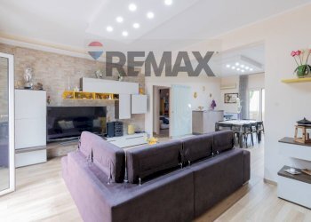 Soggiorno - Quadrilocale Via Belmonte Chiavelli
 
164/A, Palermo - foto 13