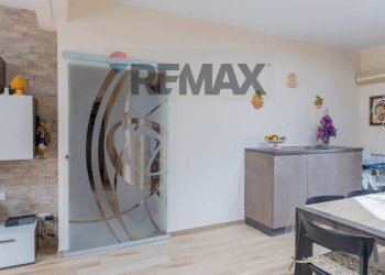 Sala da pranzo - Quadrilocale Via Belmonte Chiavelli
 
164/A, Palermo - foto 17