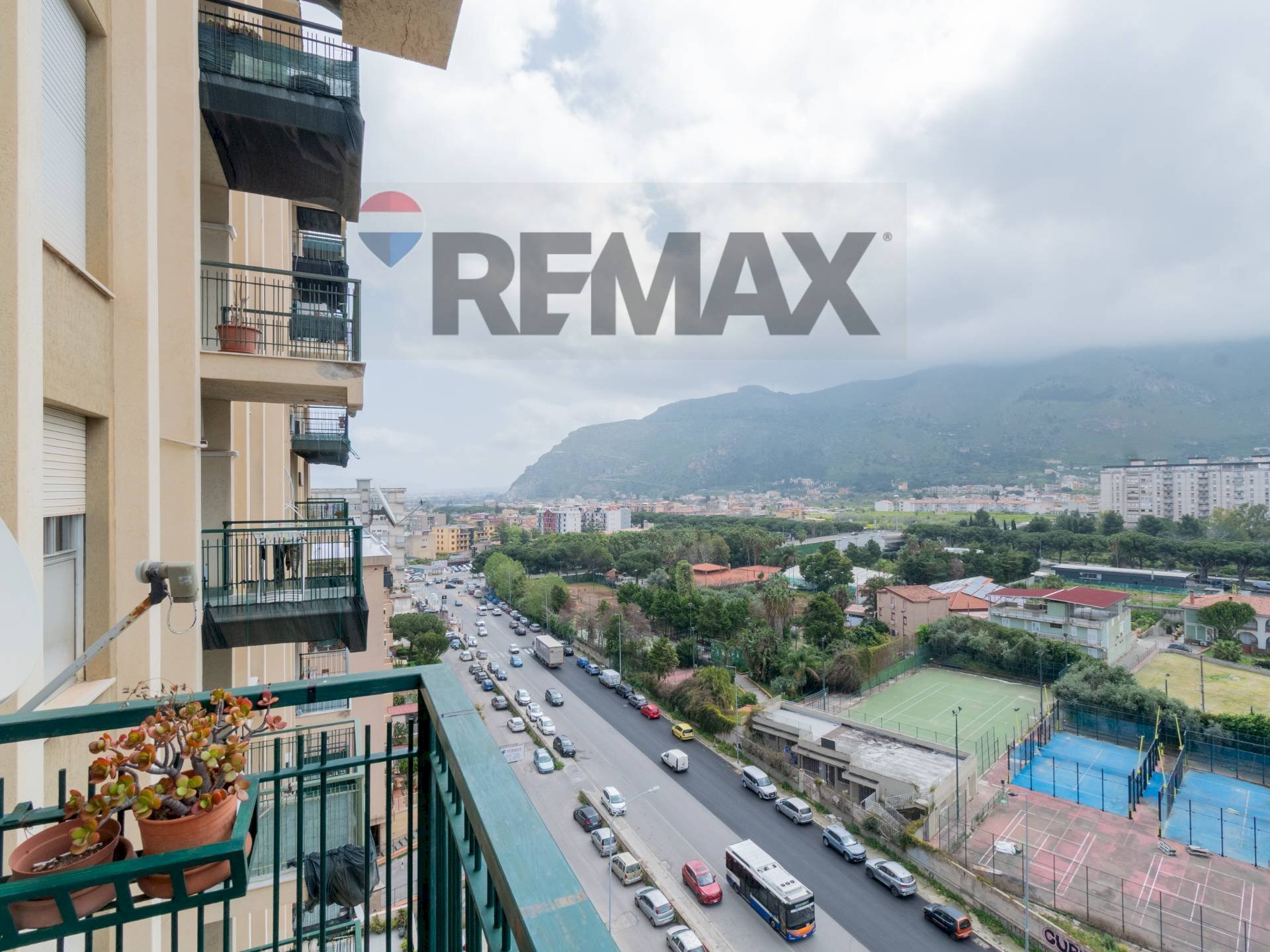 Balcone - Trilocale Via Albiri
 
5, Palermo - foto 3