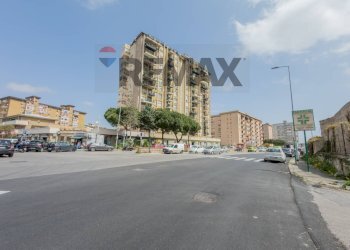 Edificio all\'aperto - Trilocale Via Albiri
 
5, Palermo - foto 33