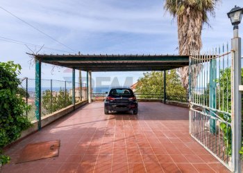 Posto auto coperto - Villa via palmitello, Carini - foto 8