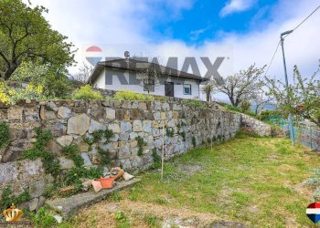 Casa all\'aperto - Casa indipendente Via Galileo Galilei
 
46, Sant'Olcese - foto 5