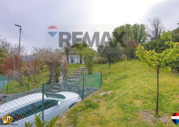 Giardino - Casa indipendente Via Galileo Galilei
 
46, Sant'Olcese - foto 15