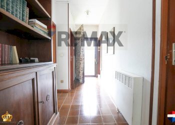 Hall / corridoio - Casa indipendente Via Galileo Galilei
 
46, Sant'Olcese - foto 28