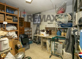 Dispensa di stoccaggio - Casa indipendente Via Galileo Galilei
 
46, Sant'Olcese - foto 82