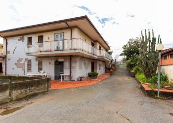 Casa all\'aperto - Casa semi indipendente Via Cartesio
 
4, San Giovanni la Punta - foto 3