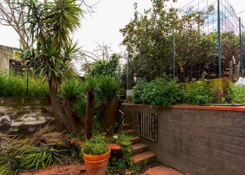 Giardino - Casa semi indipendente Via Cartesio
 
4, San Giovanni la Punta - foto 8