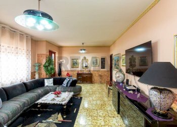 Soggiorno - Casa semi indipendente Via Cartesio
 
4, San Giovanni la Punta - foto 12