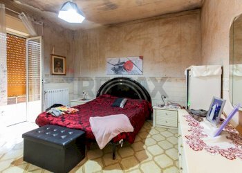 Camera / camera da letto - Casa semi indipendente Via Cartesio
 
4, San Giovanni la Punta - foto 25
