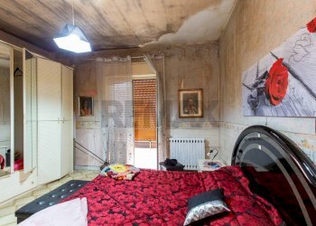 Camera / camera da letto - Casa semi indipendente Via Cartesio
 
4, San Giovanni la Punta - foto 27