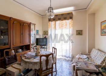 Sala da pranzo - Quadrilocale Leonardo Da Vinci
 
33, Acireale - foto 2