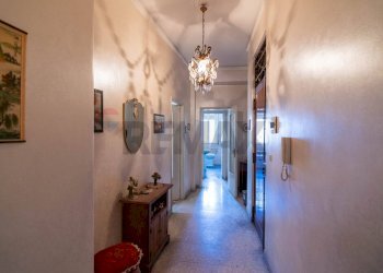 Hall / corridoio - Quadrilocale Leonardo Da Vinci
 
33, Acireale - foto 4