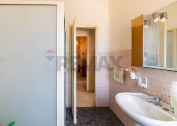 Bagno - Quadrilocale Leonardo Da Vinci
 
33, Acireale - foto 13