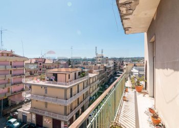 Balcone - Quadrilocale Leonardo Da Vinci
 
33, Acireale - foto 15