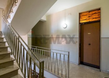 Scale - Quadrilocale Leonardo Da Vinci
 
33, Acireale - foto 18