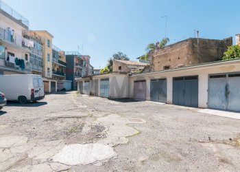 Edificio all\'aperto - Quadrilocale Leonardo Da Vinci
 
33, Acireale - foto 29