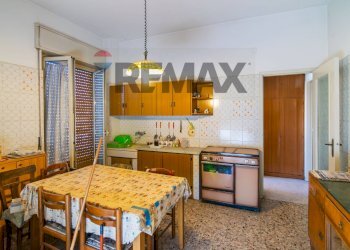 Cucina - Four-room apartment Leonardo Da Vinci
 
33, Acireale - photo 5