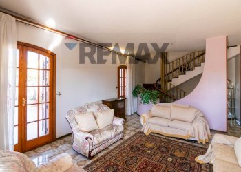 Soggiorno - Villa via Giovanni Pascoli
 
12, Aci Sant'Antonio - foto 28