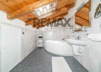 Bagno - Villa VIA GIOVANNI GRASSO
 
35, San Gregorio di Catania - foto 26