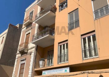 Edificio all\'aperto - Quadrilocale Via Alberto Mario
 
74, Catania - foto 3