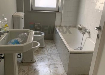 Bagno - Quadrilocale Via Alberto Mario
 
74, Catania - foto 14