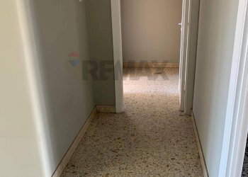 Hall / corridoio - Quadrilocale Via Alberto Mario
 
74, Catania - foto 15