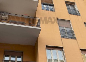Edificio all\'aperto - Ufficio Catania - foto 4