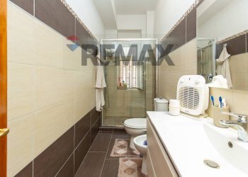 Bagno - Apartment Via Fra' Liberato
 
14, Catania - photo 20