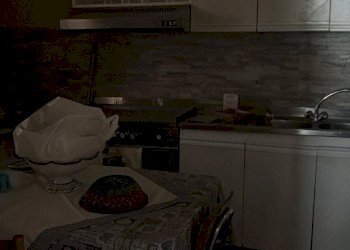 Cucina - Casa indipendente Via Cavaliere Bosco, Santa Maria di Licodia - foto 15