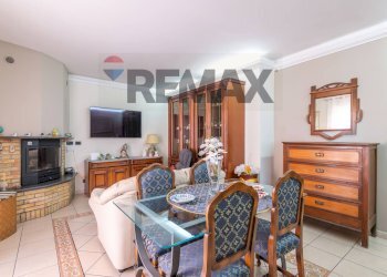 Sala da pranzo - Casa indipendente Via Silva
 
2, Caltagirone - foto 1