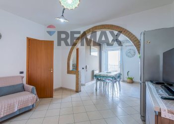 Sala da pranzo - Casa indipendente Via Silva
 
2, Caltagirone - foto 10
