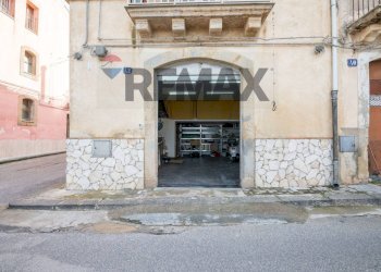 Edificio all\'aperto - Casa indipendente Via Silva
 
2, Caltagirone - foto 48