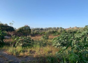 Vista delle montagne - Terreno agricolo via cubisia
 
snc, Aci Catena - foto 5