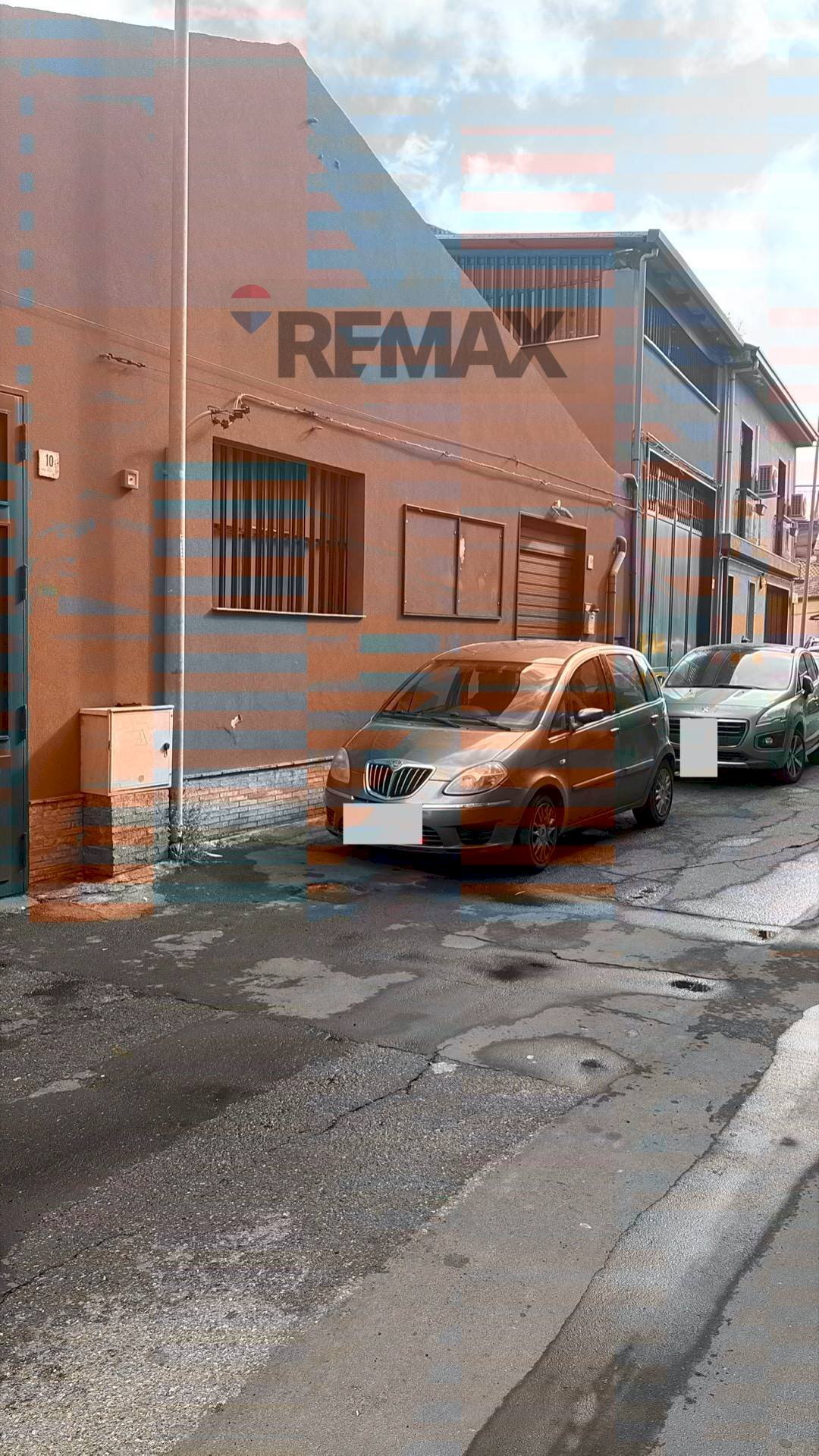 Edificio all\'aperto - Capannone Via Fabio Filzi, Belpasso - foto 1