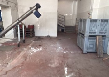 interno secondo locale annesso - Shed Via Fabio Filzi, Belpasso - photo 12