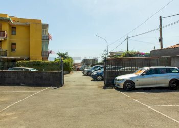 Edificio all\'aperto - Three-room apartment Via Badia
 
3, Catania - photo 25