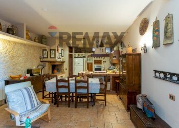 Sala da pranzo - Villa Via A. Muratori Ludovico
 
10/D, Trecastagni - foto 5