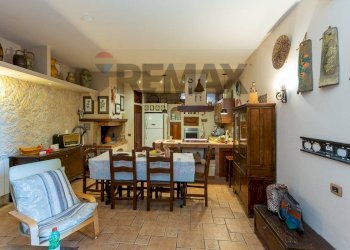 Sala da pranzo - Villa Via A. Muratori Ludovico
 
10/D, Trecastagni - foto 29