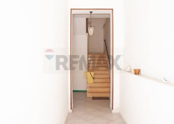 Hall / corridoio - Quadrilocale Via Grioli
 
29, Villafranca Tirrena - foto 8