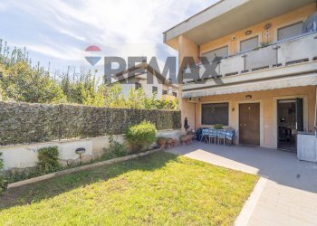 Giardino - Trilocale via guglielmo quattrucci
 
32, Grottaferrata - foto 2