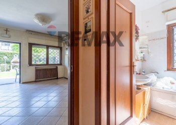 Hall / corridoio - Trilocale via guglielmo quattrucci
 
32, Grottaferrata - foto 15