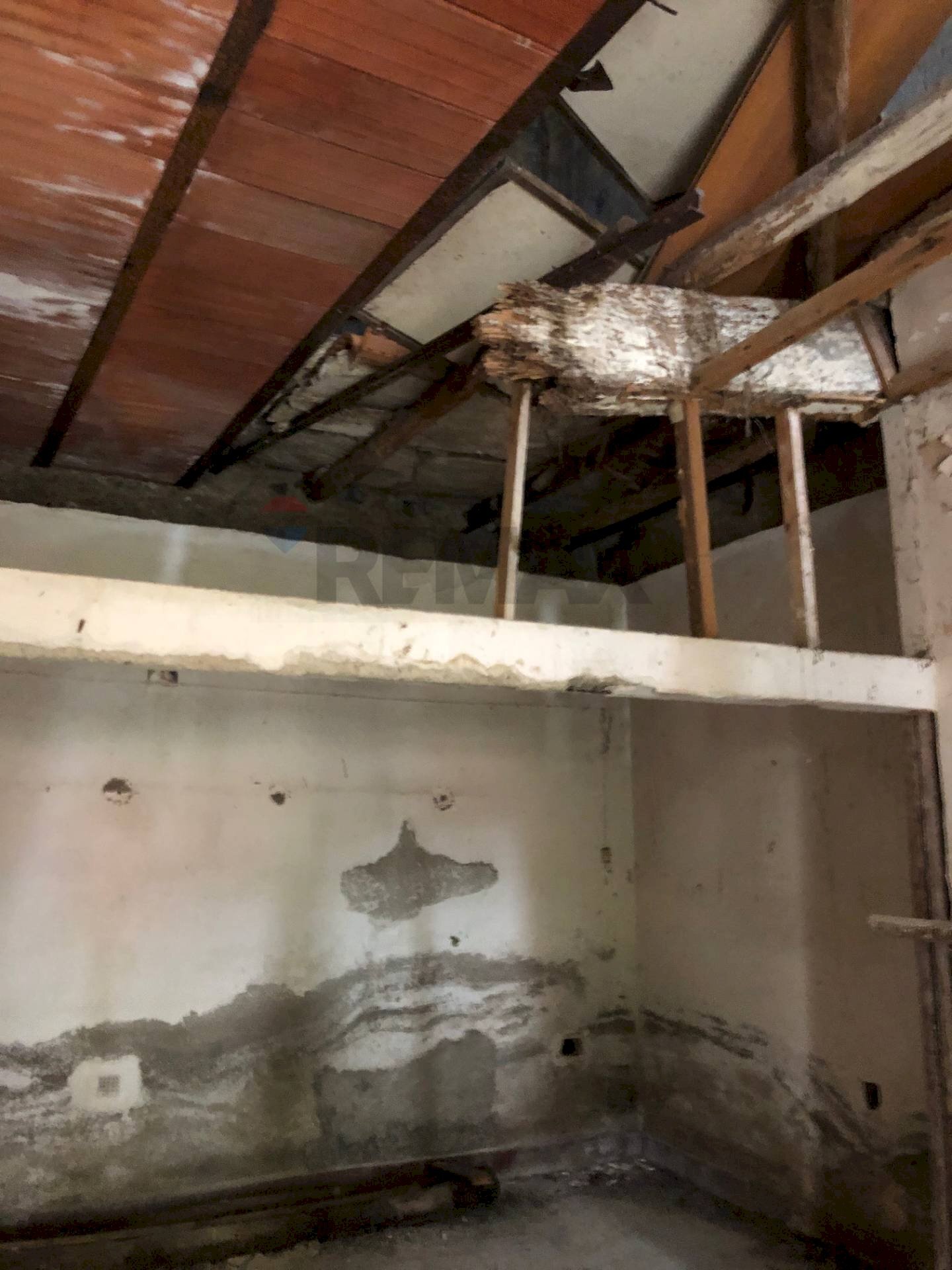 Stanza vuota - Casa indipendente Via Ernesto Cianciolo
 
190, Messina - foto 2