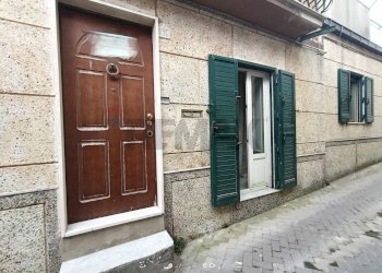 Casa all\'aperto - Casa indipendente Via San Pietro
 
170, Enna - foto 1