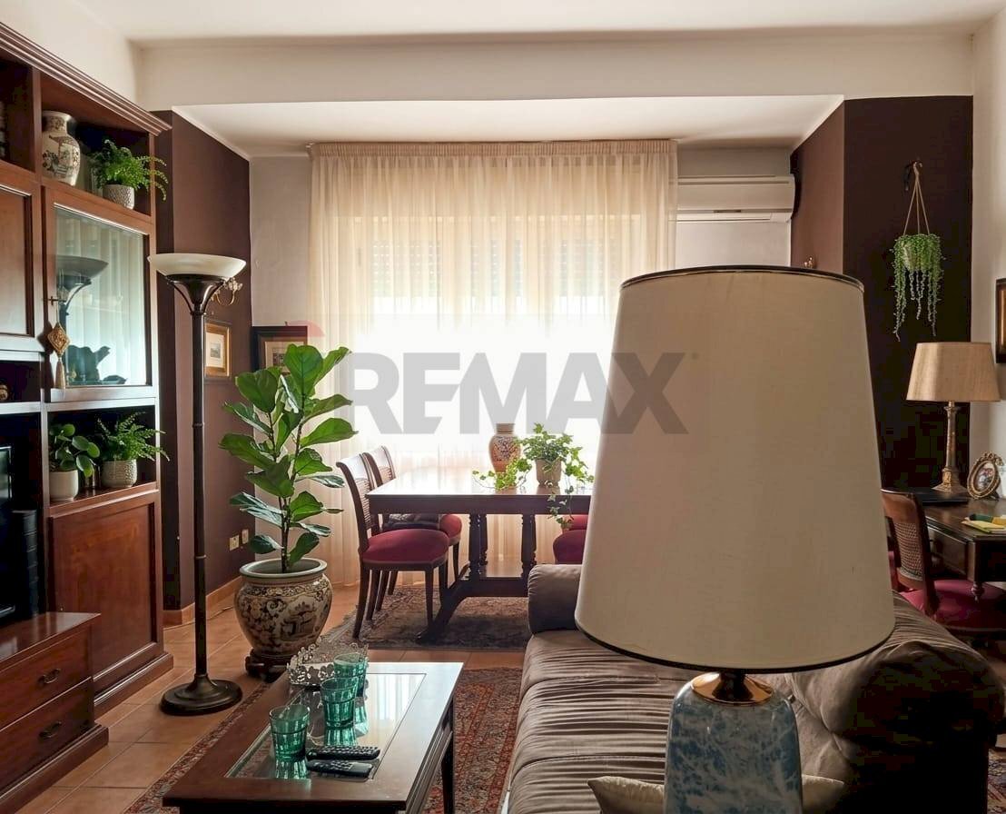 Soggiorno - Appartamento Via Libertà
 
115, Enna - foto 3