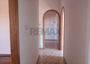 Hall / corridoio - Appartamento Via Trapani
 
4, Enna - foto 20