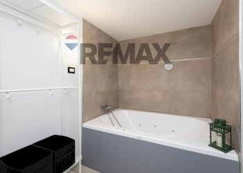 Bagno - Casa indipendente Via Rodi
 
26, Catania - foto 15
