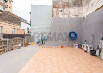 Terrazza - Bilocale Via Trovatelli
 
65, Catania - foto 15