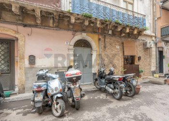 Edificio all\'aperto - Bilocale Via Trovatelli
 
65, Catania - foto 21