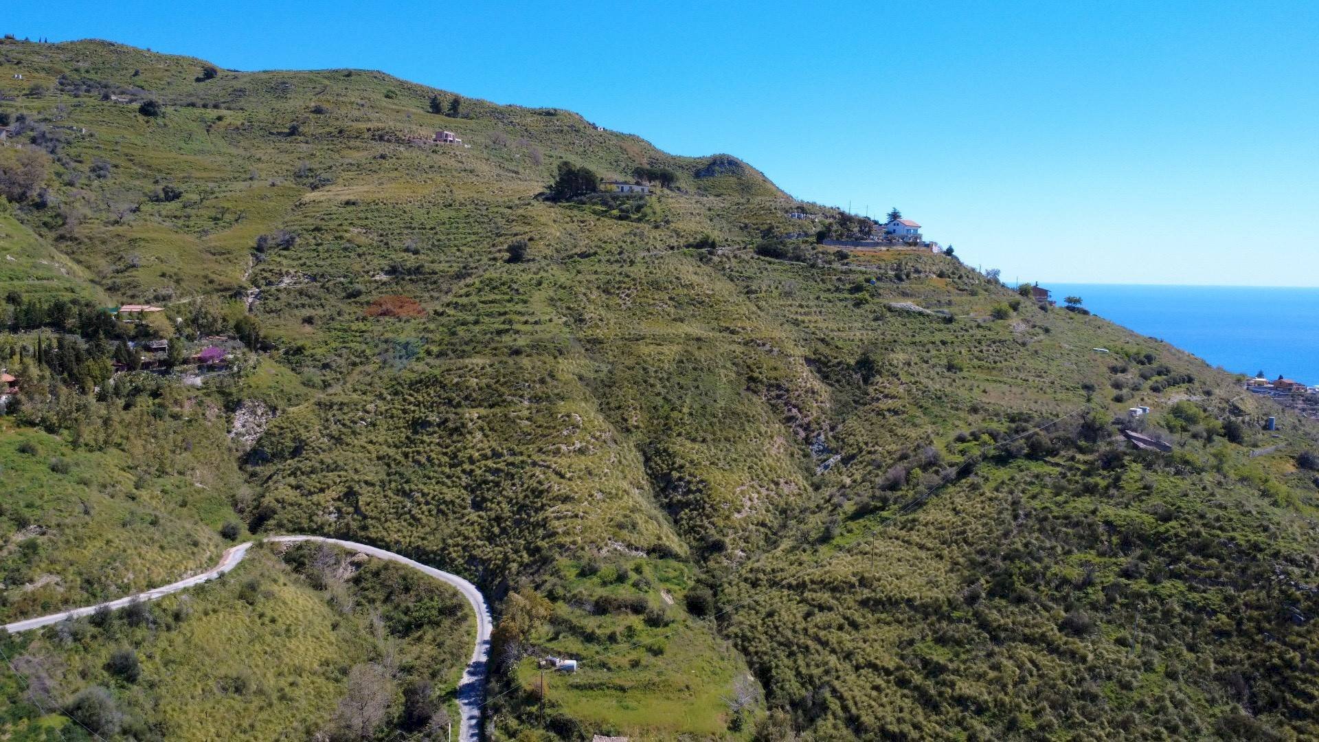 Vista delle montagne - Terreno edificabile CONTRADA GRIMAUDO, Castelmola - foto 2